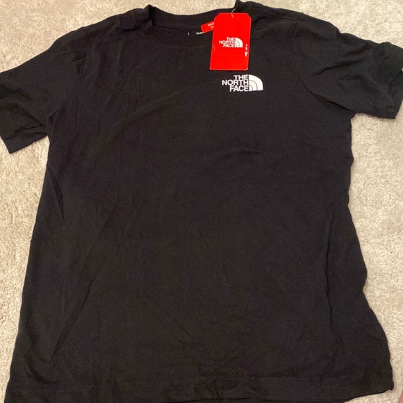 The North Face Tops - NWT North Face Tee